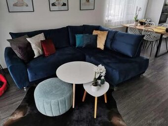 Rozkládací sedačka - tmavě modrý samet