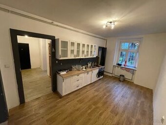 Pronajmu Byt 2+1 Teplice–se zahrádkou a bez provize