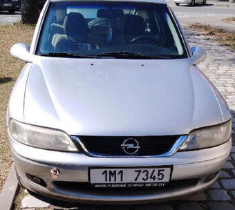 DILY OPEL VECTRA 1,8 16V 85KW MOTOR,