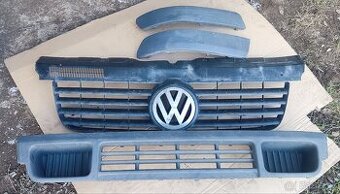 VW Transportér T5 r.v. 2004 přední maska