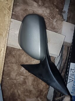 Zrcátka alfa Romeo 159