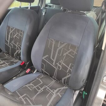 Škoda fabia combi 1.4 16v