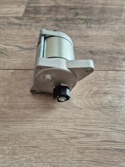 Prodám Startér 2T RR 250 RR 300 - 9 Zubů