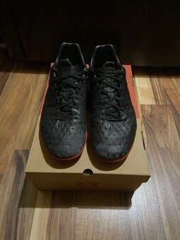 2x Nike & Adidas tarfy