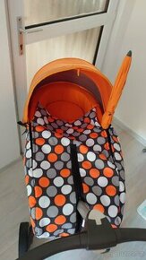 Dětský kočárek STOKKE