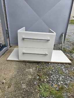 Koupelnový nábytek