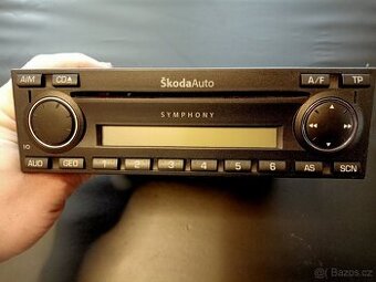 Autorádio Symphony cd octavia1
