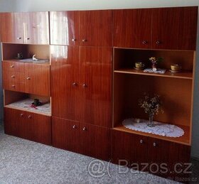 Pokojová obývací stěna , světlý mahagon