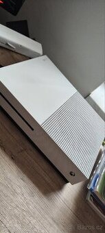 Prodám Xbox one s
