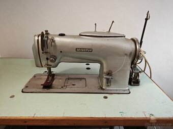 Průmyslový šicí stroj Minerva