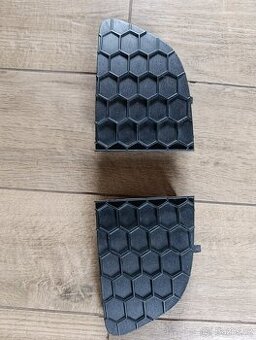 Předním krytky do nárazníku Fiat Punto