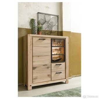 Dřevěná dubová skříň MAITRE – masiv/dub