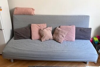Rozkládací gauč Ikea