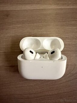 AirPods PRO 1.generace