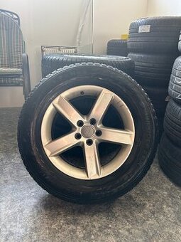 Audi Kola 235/65 R17