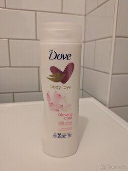 Dove body love Glowing Care