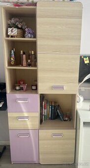 Šatní skříň do dětského pokoje