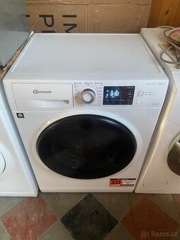 Pračka se sušičkou Bauknecht  na 9/6kg