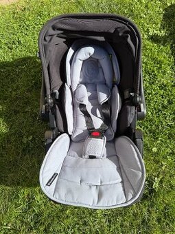 Kiddy Evolution Pro 2 – autosedačka/vajíčko, pěkný stav