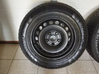 Zimní plechová sada 5x112 r15x6j ET 47, 195/65/15