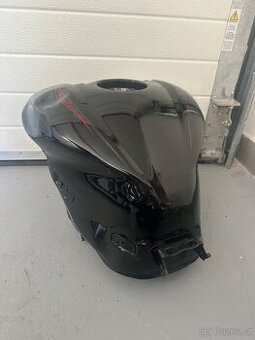Yamaha R6 RJ11 2006+ nádrž