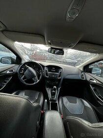 Palubní deska airbagy pásy řj Ford Focus mk3