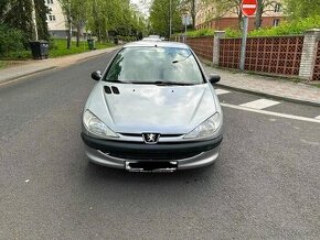 Peugeot 1.4 Benzín