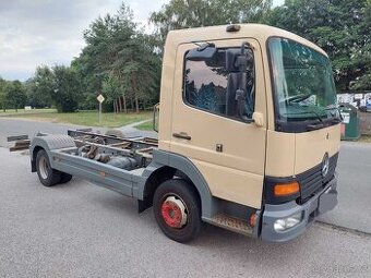 Mercedes-Benz Atego 812
