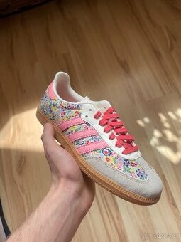 Adidas samba