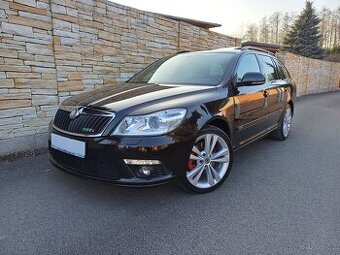 Škoda Octavia Rs FACELIFT 2.0 benzín Tsi