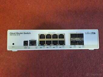 Switch MikroTik CRS112-8P-4S-IN - 1