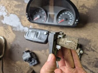 VW Crafter - různé díly
