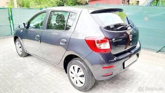 Málo jetá velice zachovalá Dacia Sandero 16V -4 válec.