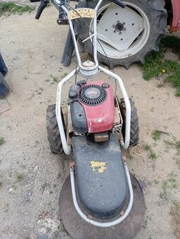 Bubnová sekačka Briggs&Stratton