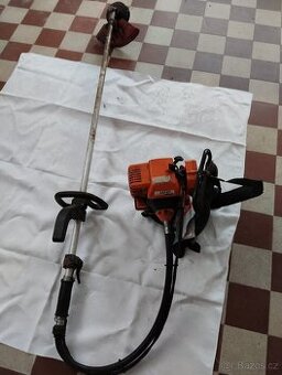 Křovinořez Oleo Mac 440BP