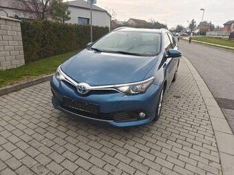 Toyota Auris TS 1,8 hybrid
