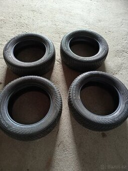 Zimní pneu 205/60 R16