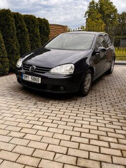 Volkswagen Golf V 1.6 mpi