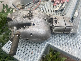 Jawa pionýr 05 motor