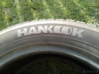 Pneu 205/60R16 92H