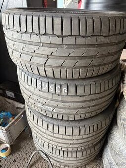 Hankook Ventus S1 evo3 – 255/40 R19