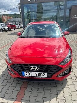 i30 kombi 1,5i 81kW - výbava Comfort 16´´ - km: 44.700
