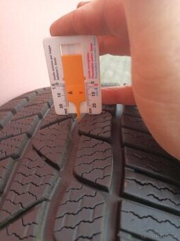 Zimní pneumatiky r 18