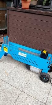 Štípačka na dřevo GUDE 5 tun 1.5kw