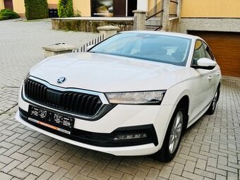 ŠKODA OCTAVIA IV 2,0TDi Koup.ČR,1.majitel,Vyhřívaný volant