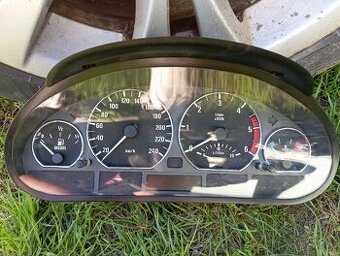 BMW E46 budíky