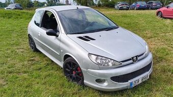 Peugeot 206 GT limitovaná edice 4000 kusů