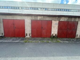 Garáž Na Hrázi (za budovou KEN) v Přerově - 1