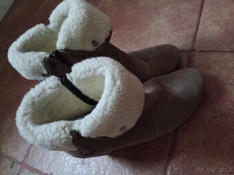 Kozačky s kožíškem 41  Rieker