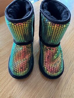 Ugg boty NOVÉ vel.28,5 - 1